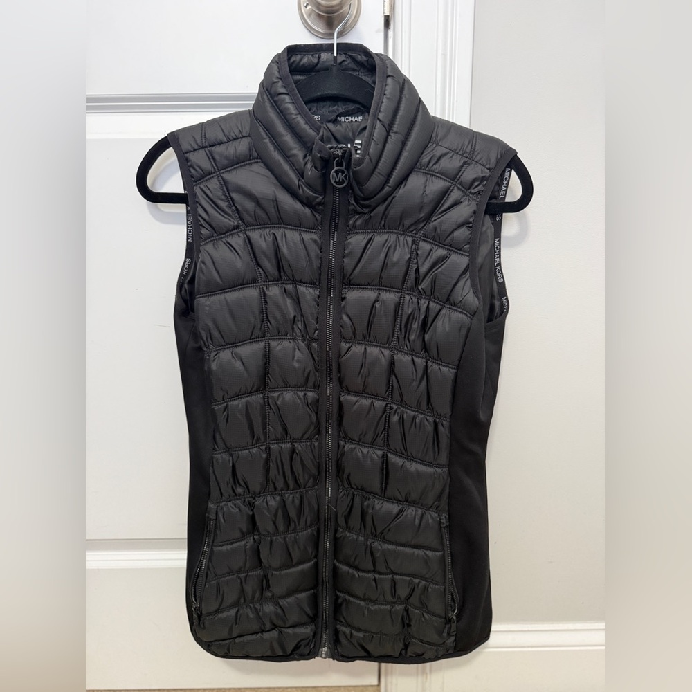 Michael Kors Women's Charcoal Black Quilted Vest